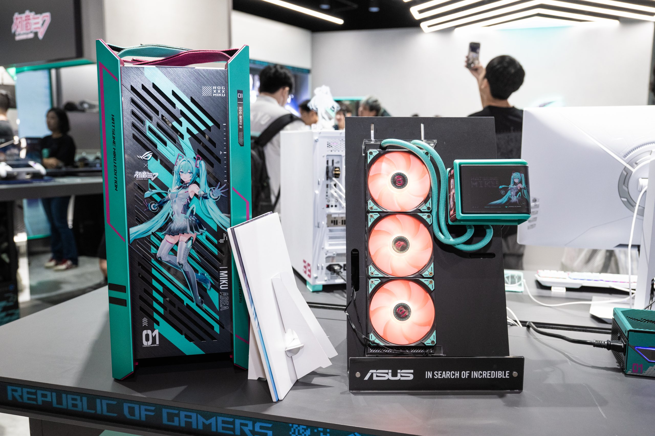 來趟ROGx《初音未來》之旅吧!主題快閃店登場、入手小全配就送好禮,現場活動直擊 13 20251024 asus11 1 scaled
