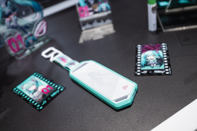 來趟ROGx《初音未來》之旅吧!主題快閃店登場、入手小全配就送好禮,現場活動直擊 16 20251024 asus11 8