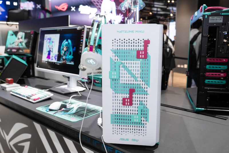 來趟ROGx《初音未來》之旅吧!主題快閃店登場、入手小全配就送好禮,現場活動直擊 19 20251024 asus12 1