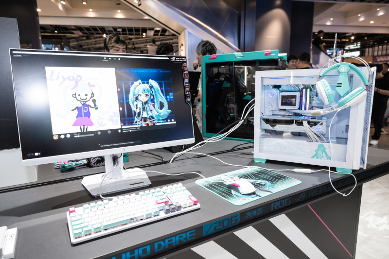來趟ROGx《初音未來》之旅吧!主題快閃店登場、入手小全配就送好禮,現場活動直擊 18 20251024 asus12 2