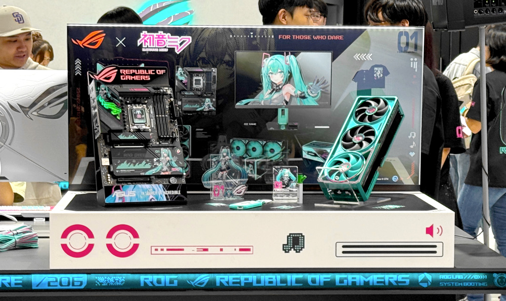 來趟ROGx《初音未來》之旅吧!主題快閃店登場、入手小全配就送好禮,現場活動直擊 9 20251024 asus18