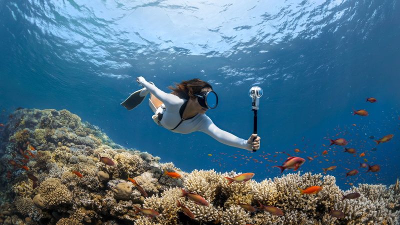 Insta360史上最輕全景相機X4 Air輕盈登場,165克超輕量設計輕裝上陣、隨手開拍,精準捕捉靈感每一瞬間 5 20251029 Insta360 5