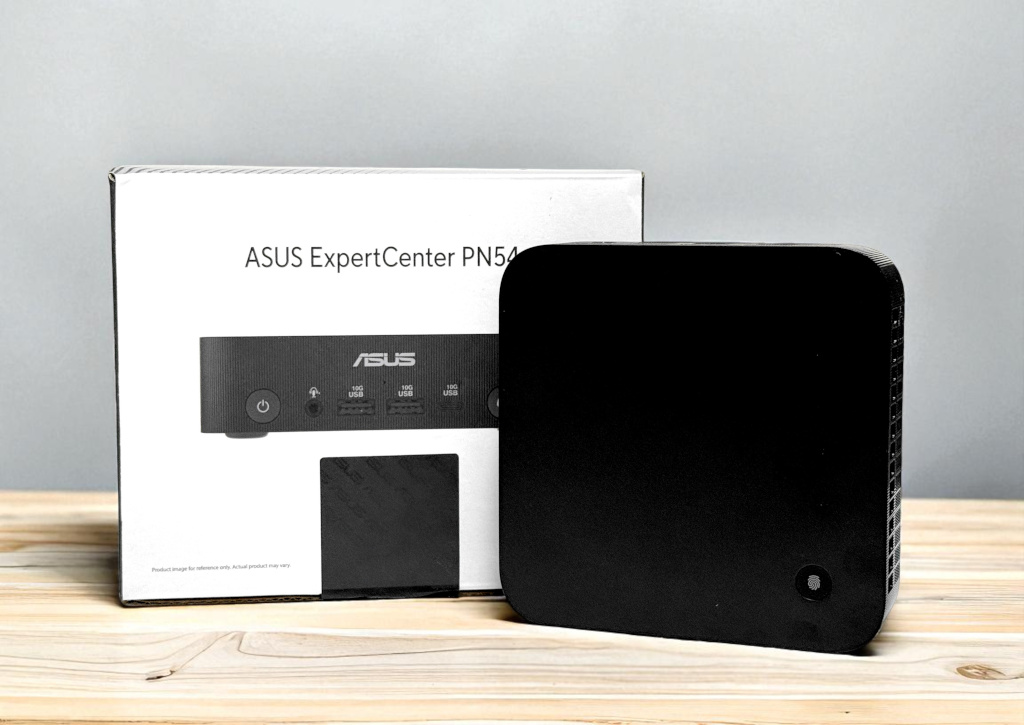 ioioTIMES「年度金賞2025」公布,看文章並分享、就有機會獲得幸運好禮 84 asusexpertcenterpn54 002