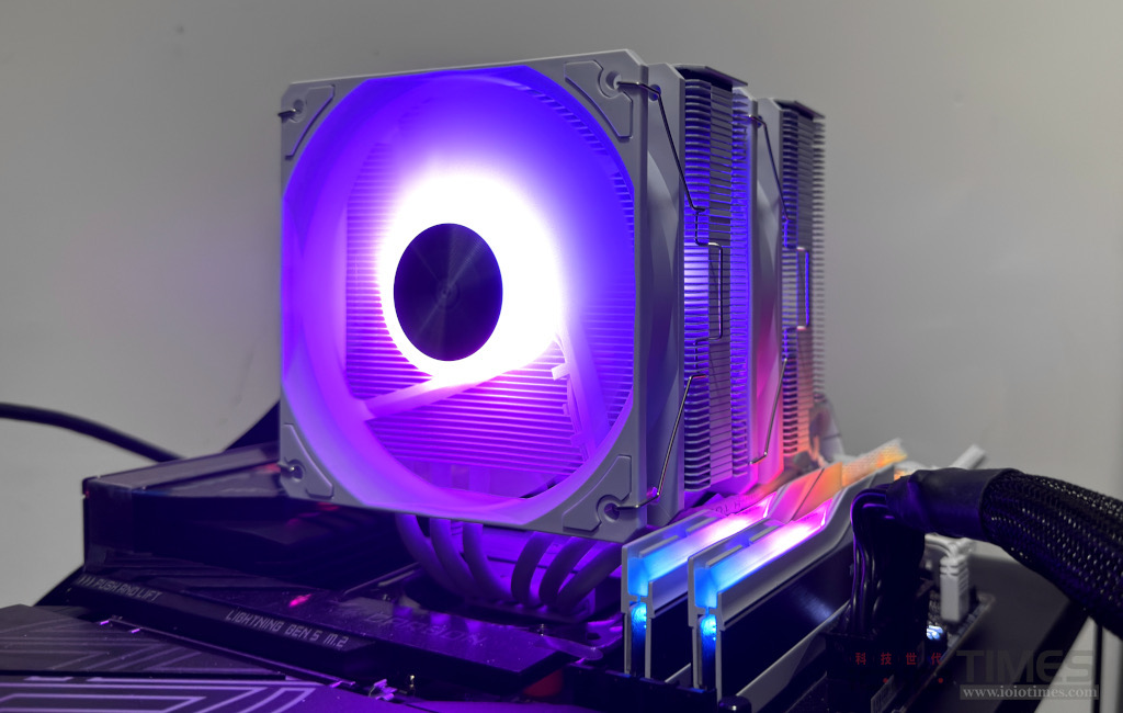 FSP MP7/NP5 WHITE ARGB Cooler開箱試用,純白體驗與亮眼燈效一次滿足! 42 fspmp7np5whiteargbcooler 042 2