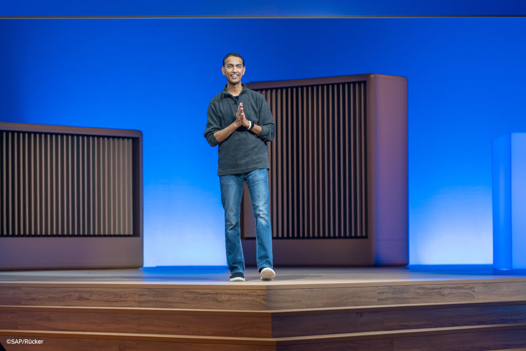 SAP賦能開發者,加速商業AI革新 2 20251105 sap02