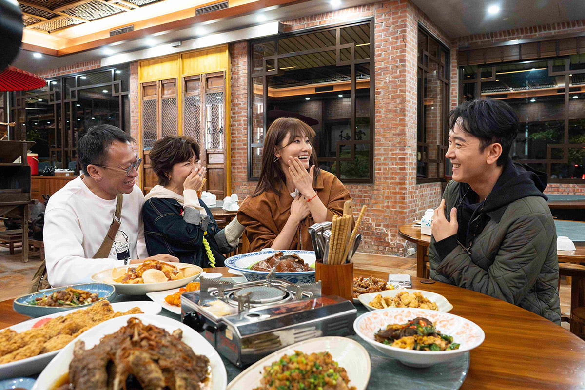 《花甲少年趣旅行》施名帥設局朱芷瑩!隱瞞一個月怕家庭失和,愛妻嚇到整夜失眠! 2 20260130 NEWS 1 58