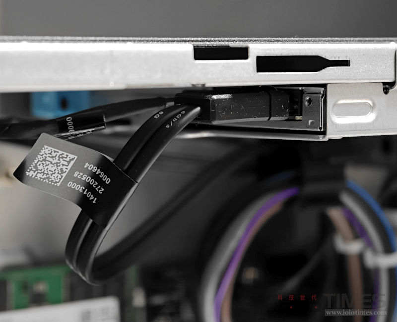 asusexpertcenterp700minitower 015 11