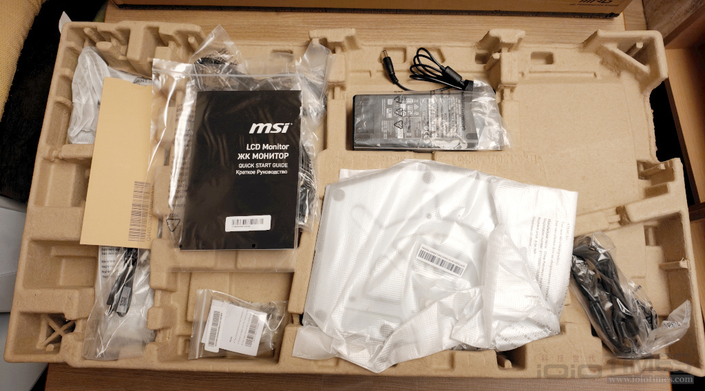 MSI MPG 272QRF X36電競螢幕開箱試用,搭載NVIDIA G-SYNC Pulsar技術、超流暢動態清晰畫面玩遊戲更有勝算 4 msimpg272qrfx36 004 1