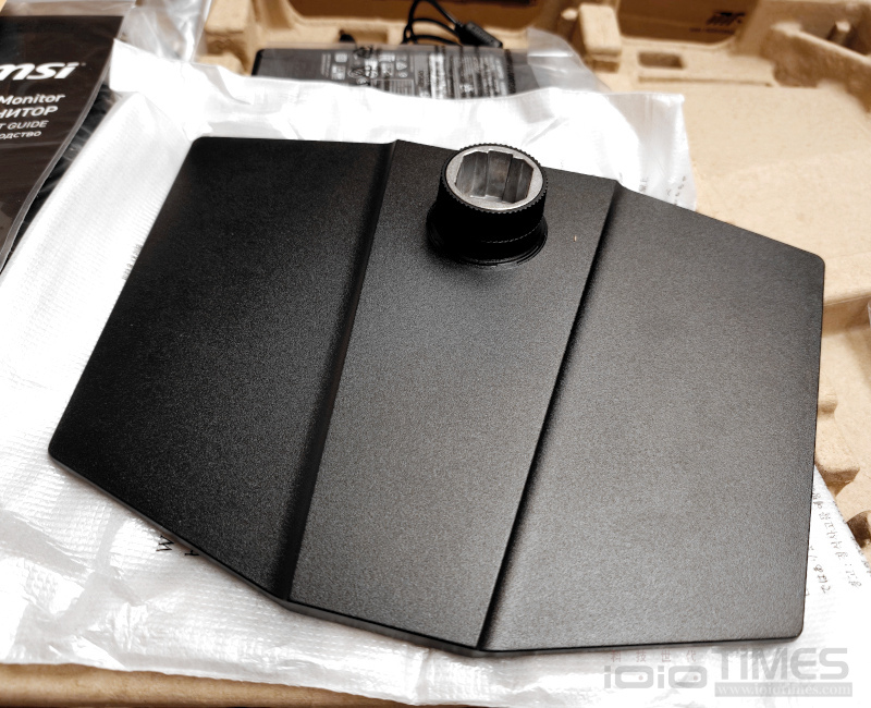 MSI MPG 272QRF X36電競螢幕開箱試用,搭載NVIDIA G-SYNC Pulsar技術、超流暢動態清晰畫面玩遊戲更有勝算 8 msimpg272qrfx36 005 3