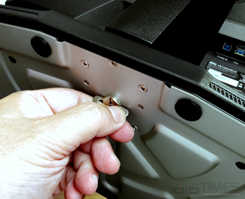 MSI MPG 272QRF X36電競螢幕開箱試用,搭載NVIDIA G-SYNC Pulsar技術、超流暢動態清晰畫面玩遊戲更有勝算 12 msimpg272qrfx36 006 3