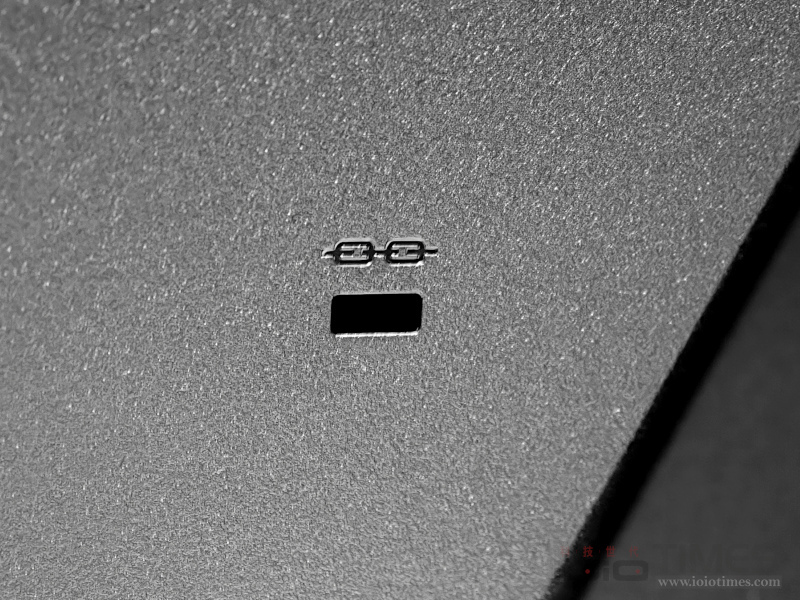 MSI MPG 272QRF X36電競螢幕開箱試用,搭載NVIDIA G-SYNC Pulsar技術、超流暢動態清晰畫面玩遊戲更有勝算 27 msimpg272qrfx36 012 2