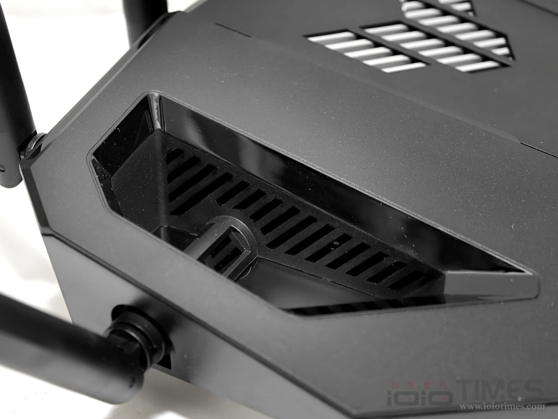 asustufgamingbe9400wifi 012 3