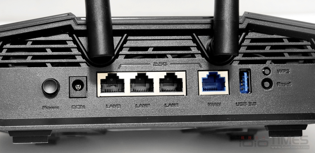 asustufgamingbe9400wifi 015