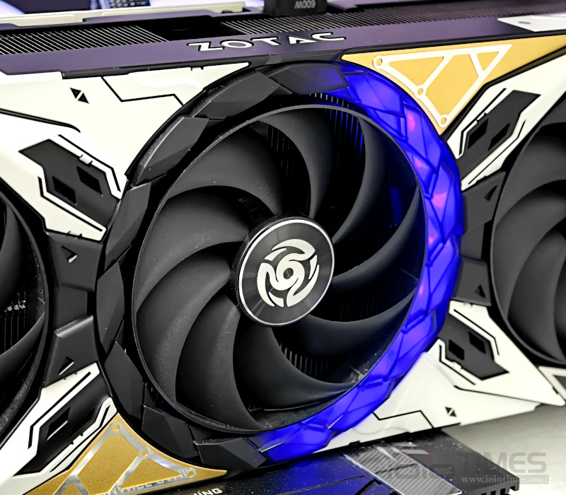 ZOTAC GAMING GeForce RTX 5070 Ti 16GB天啟OC顯卡開箱試用,二次元機甲美學科技、ARGB鑽切幻彩光環超酷炫 31 zotacgeforcertx5070ti16goc 026 1
