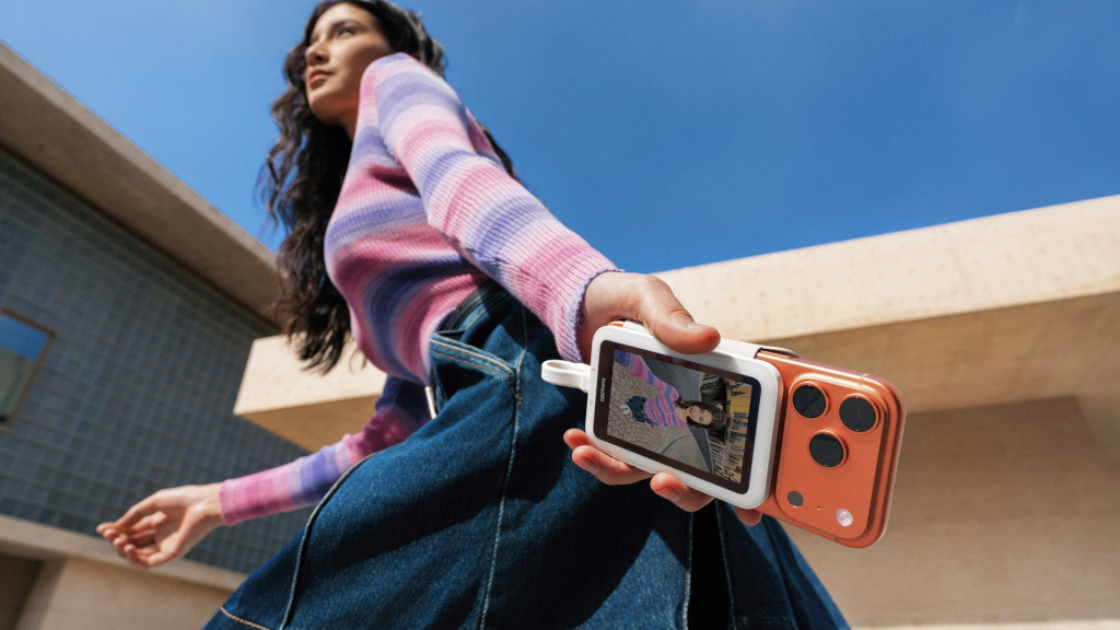 20260305 news insta360snap01