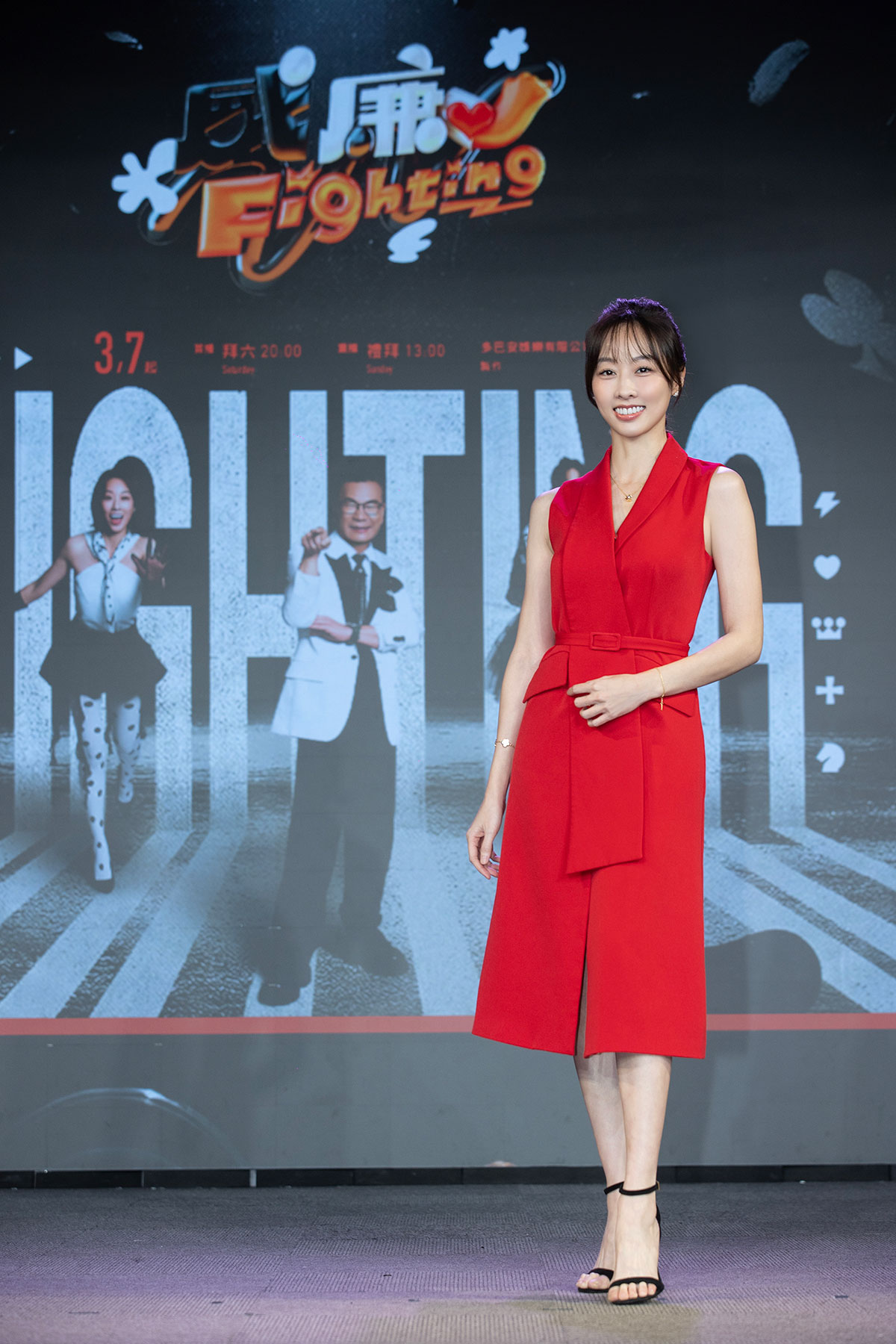 公視台語台首創「全透視移動式攝影棚綜藝秀」!沈玉琳《黑白威廉Fighting》衝全台 ! 5 20260305 NEWS 1 4