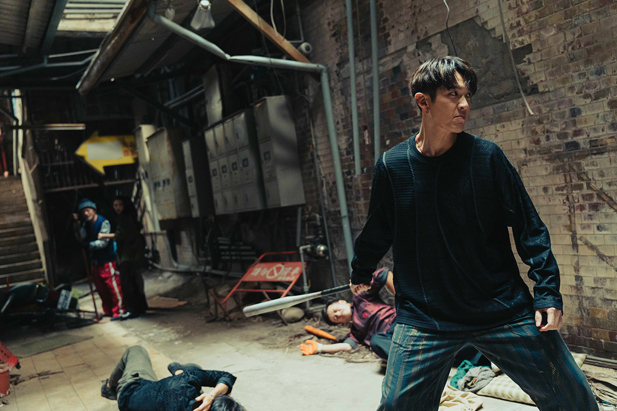 Netflix原創奇幻民俗動作影集《乩身》動作設計花絮曝光,柯震東憑空打惡鬼、神廟激戰陳以文拍一週 3 20260320 NEWS 1 1