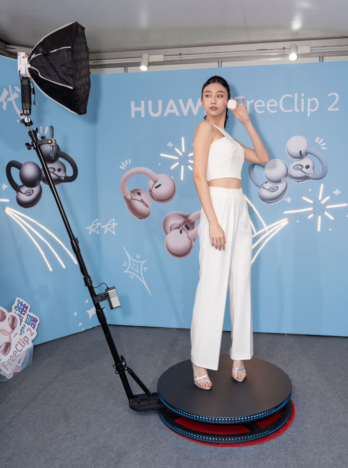 20260327 news huawei06