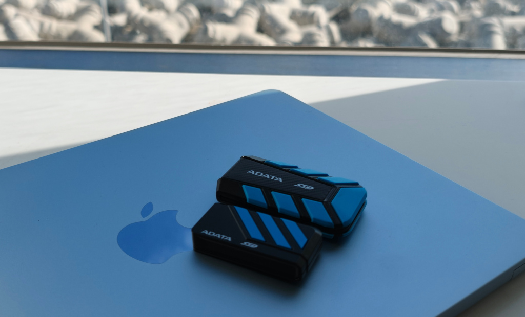 ADATA SD820、SC735高速行動外接式SSD開箱試用,強固軍規、輕巧易攜,儲存如影隨形無界限 53 adatasd820sc735ssd 004