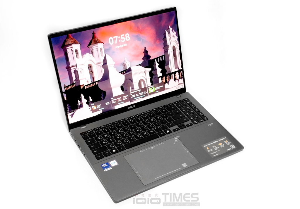 ASUS Vivobook S16(S3607AA)開箱試用,Intel Core Ultra系列3處理器搭載、輕薄多彩展現獨家魅力 18 asusvivobooks16 s3607aa12 1