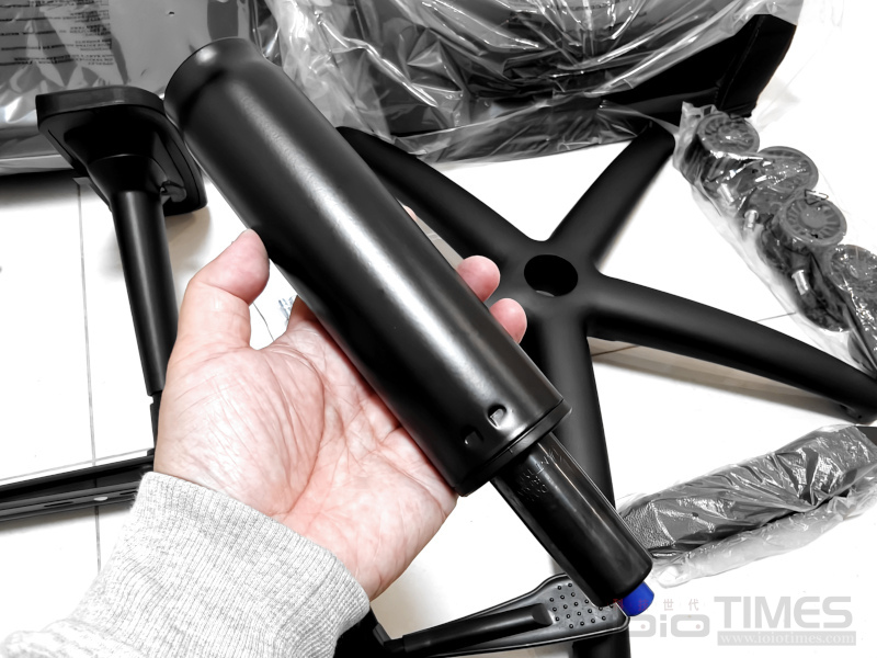 xpgnexusplusgamingchair 019 1