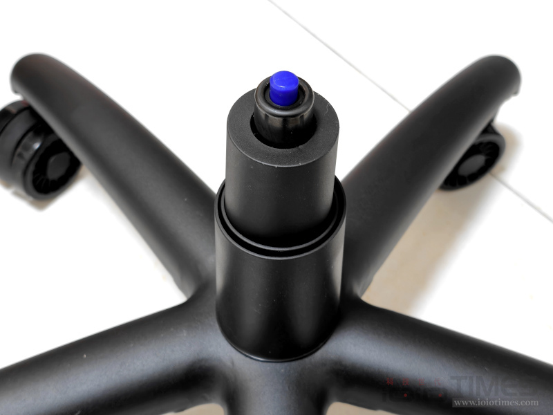 xpgnexusplusgamingchair 019 2