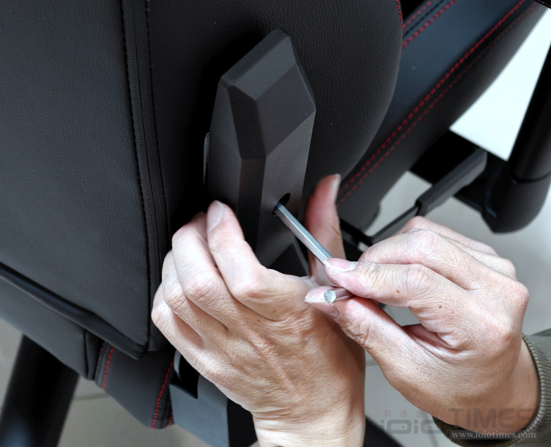 xpgnexusplusgamingchair 024 1