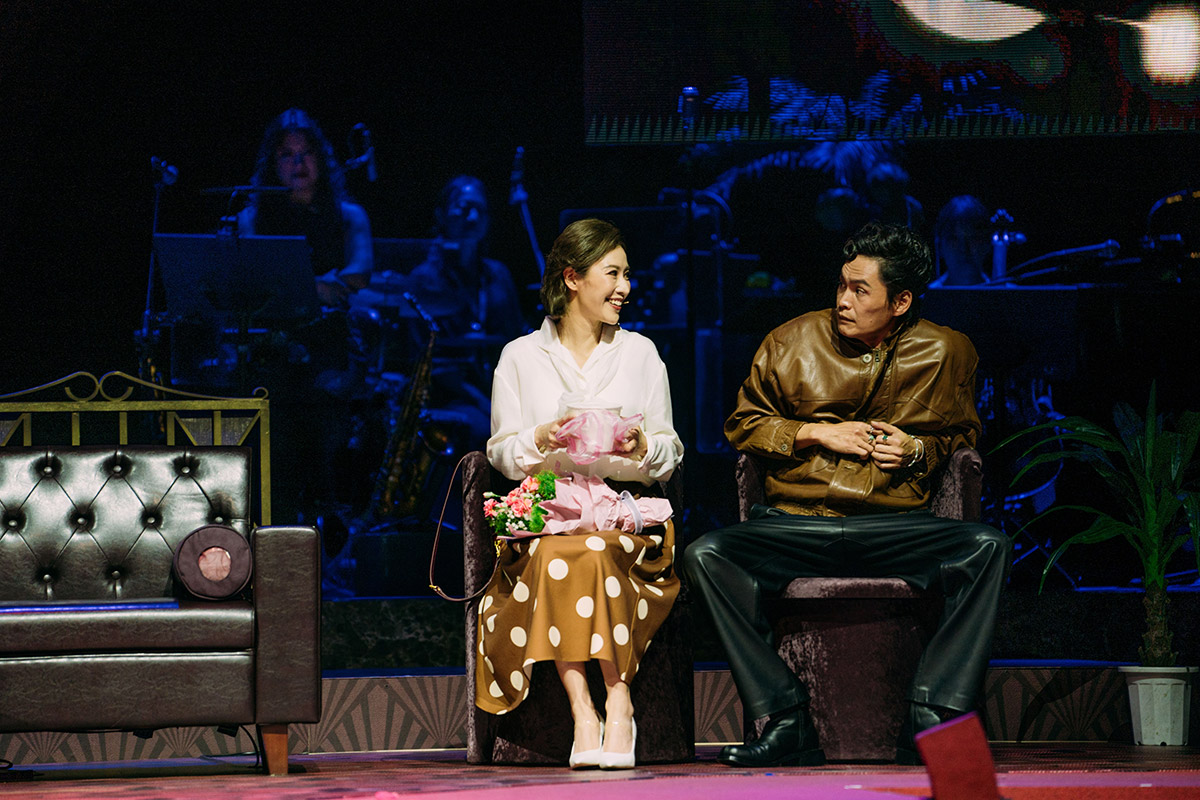 《櫻子媽媽與她的三個男人》世紀首演座無虛席!好評炸裂!壓軸場情緒全面潰堤! 7 20260407 NEWS 1 14