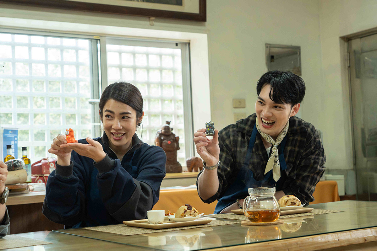 《花甲》詹姆士爆料泰國曾「牽手」蔡燦得!導演看傻:進展這麼快? 6 20260416 NEWS 1 11