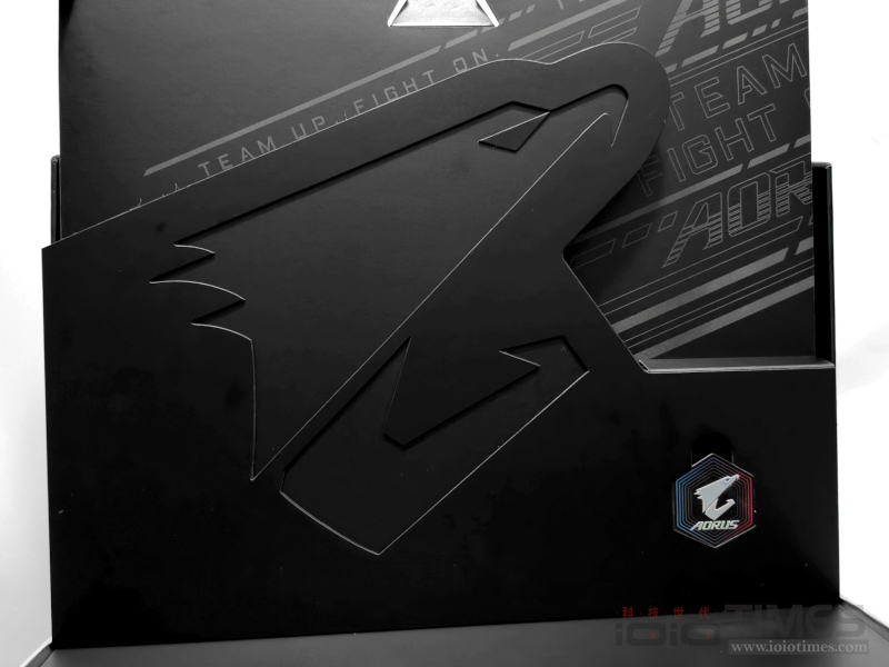 gigabytex870aorusstealthmb 014 1