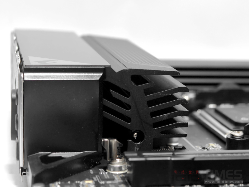 gigabytex870aorusstealthmb 027 1