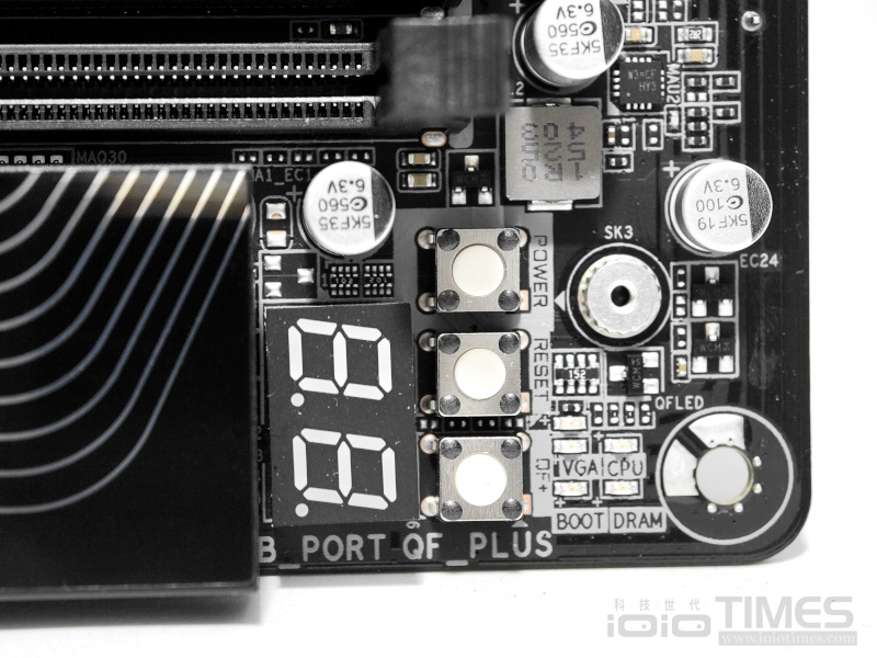 gigabytex870aorusstealthmb 027 3