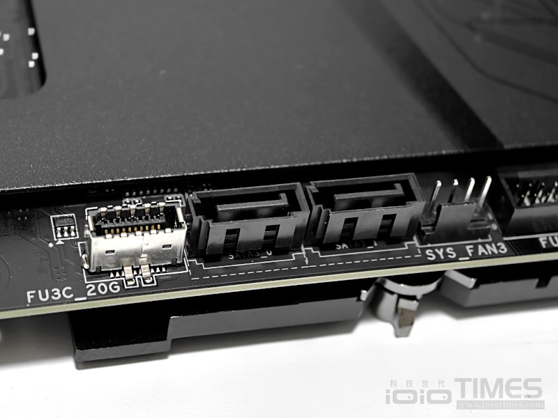 gigabytex870aorusstealthmb 031 5