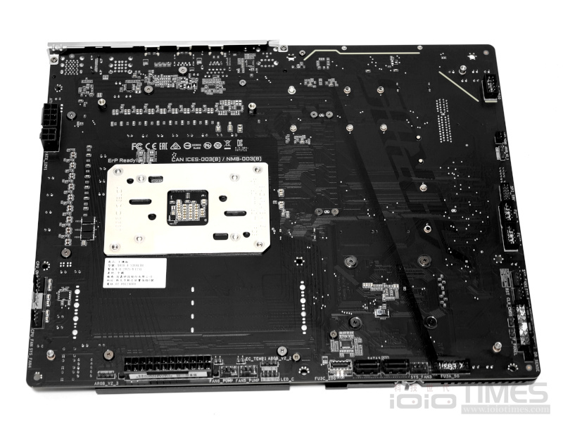 gigabytex870aorusstealthmb 032 1