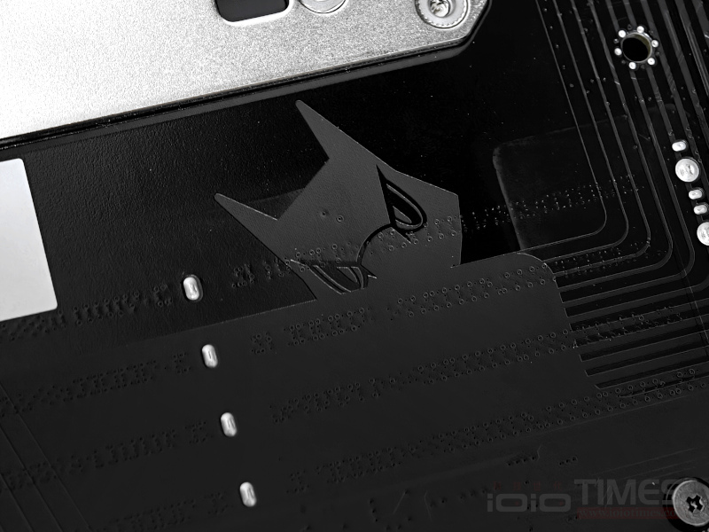 gigabytex870aorusstealthmb 032 2