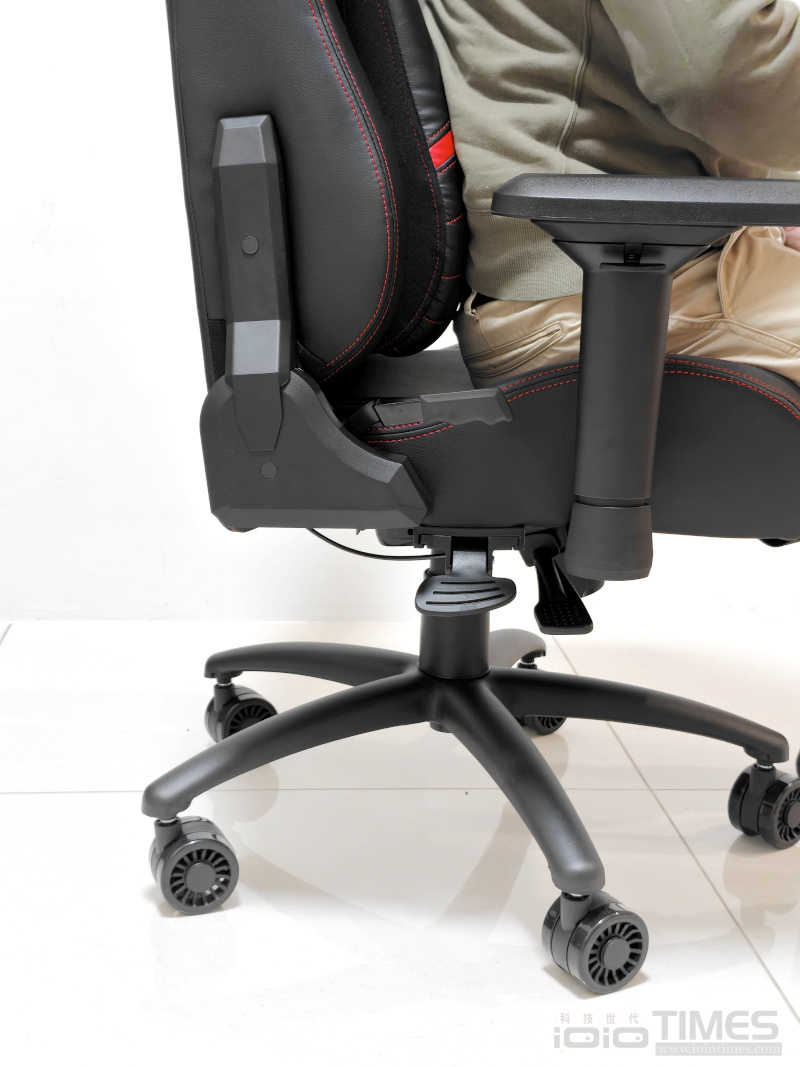 xpgnexusplusgamingchair 032 2