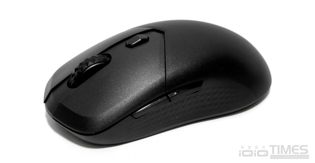 msiversa300wireless8kmouse 016