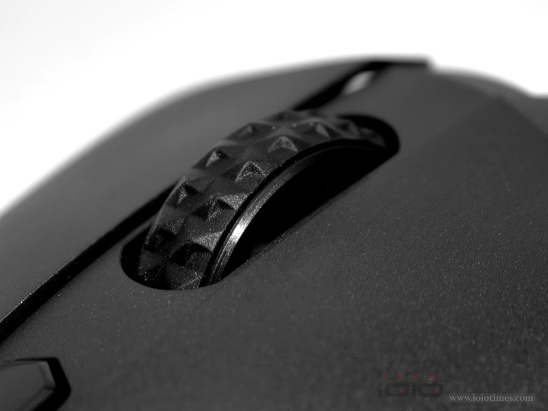 msiversa300wireless8kmouse 018 2