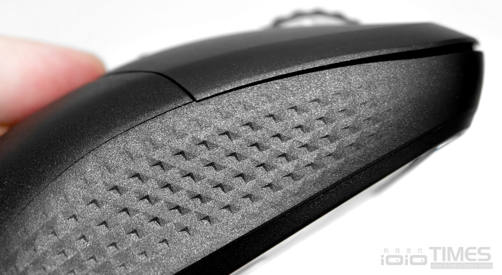msiversa300wireless8kmouse 019