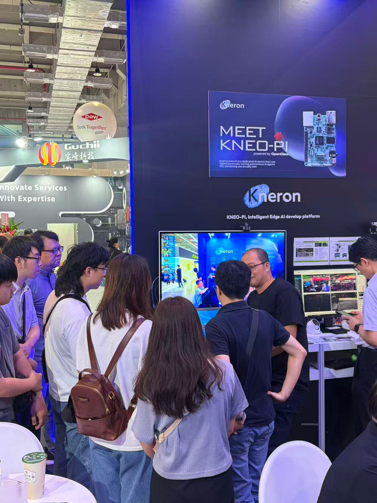 耐能驚豔亮相COMPUTEX 2026!斬獲Best Choice Award靠「雲邊協同」加速AI產業落地 3 20260602 NEWS 2 18 1