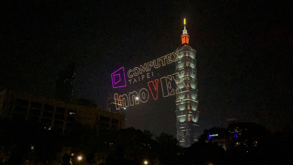 臺北市中心首次千架無人機點亮夜空,COMPUTEX × InnoVEX打造國際級科技城市展演,展現臺灣與全球創新生態系接軌實力 1 20260602 NEWS 6 5