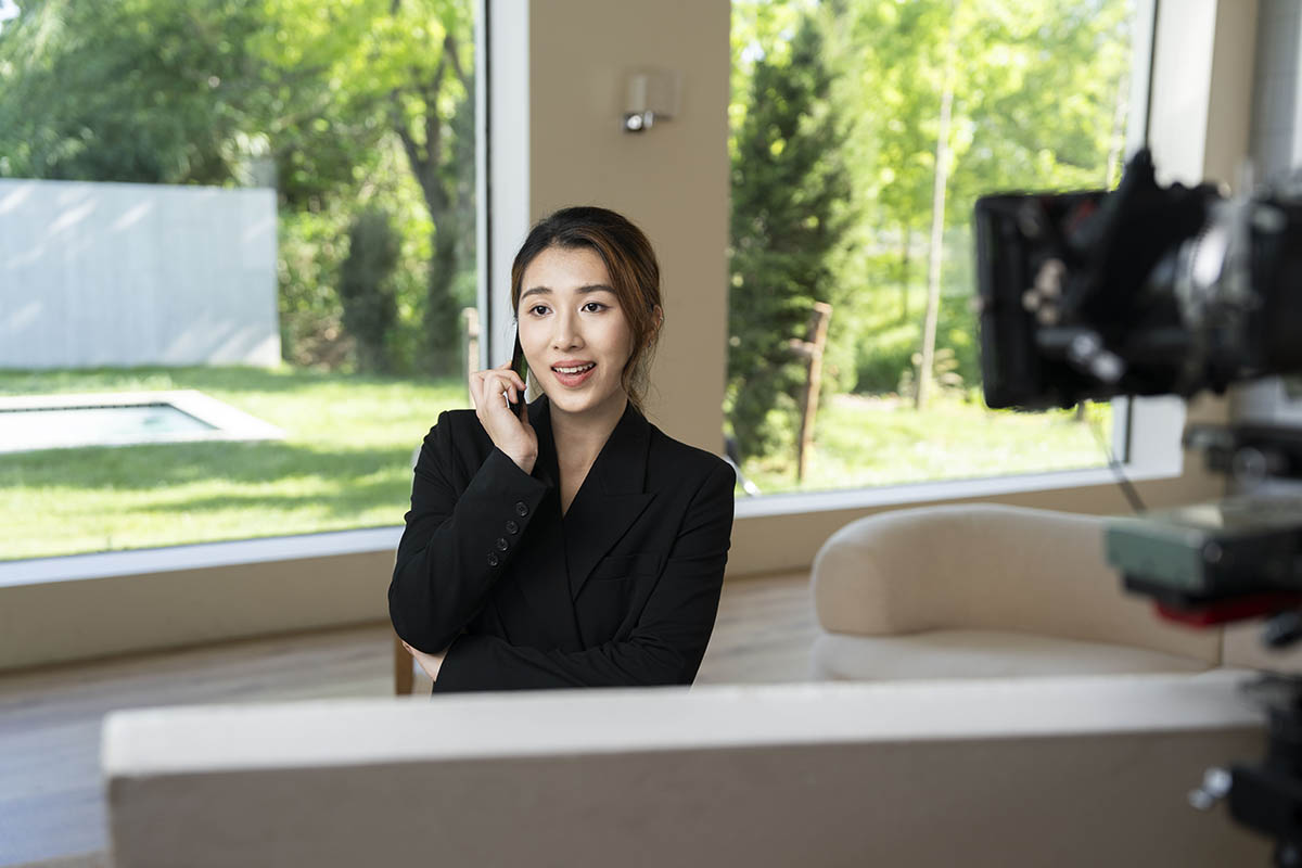 「最強新人」陳以諾Sarah《慢花誌》入圍金曲四獎項,趁勢追擊!首支MV〈食等睡等〉全面上線 2 20260617 NEWS 9 1