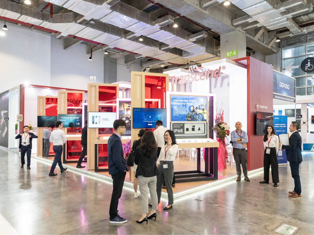 華碩電腦以設計理念清晰及展台可重複利用,獲得COMPUTEX 2026永續設計獎旗艦規模組金獎 3 20260618 NEWS 3 8