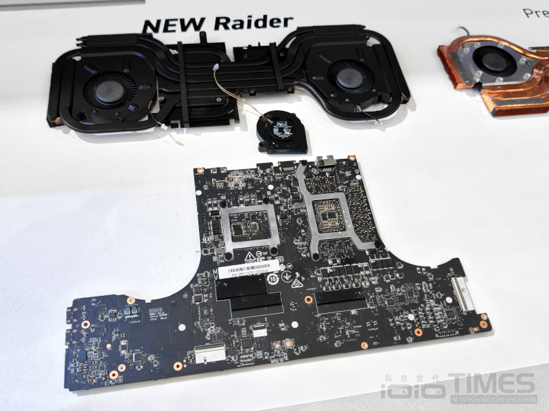《COMPUTEX 2026展場巡禮》MSI Titan 18 HX「天龍座」典藏特仕版現身、玩具總動員與梵谷特仕版聯名登場,Claw 8 EX AI+電競掌機超強吸睛 18 Computex2026 msinb 22 1