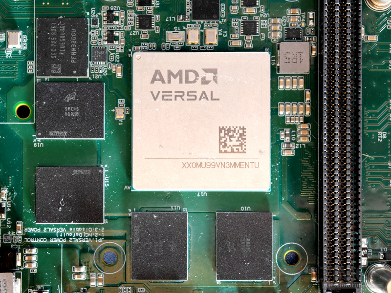 《COMPUTEX 2026展場巡禮》SAPPHIRE跨足AMD主機板領域展出多項新品、PhantomLink技術展現獨家優勢 31 computex2026 sapphire 37 1