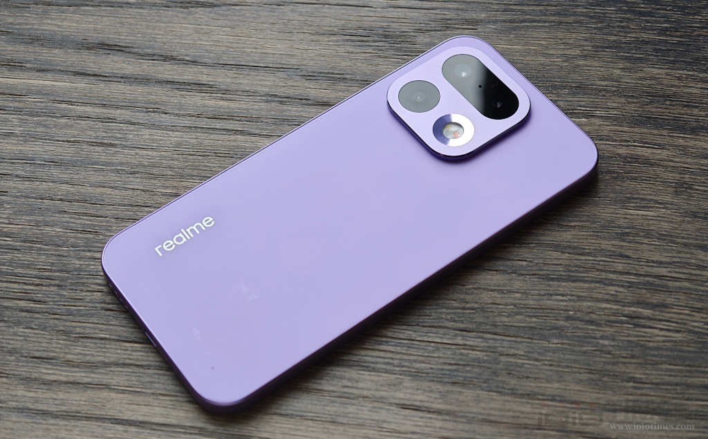 realme 16 Pro、realme 16 5G開箱試用,2億畫素全焦段、輕鬆變身拍照大師,玩家中階價位的完美之選! 7 realme16pro5g 012