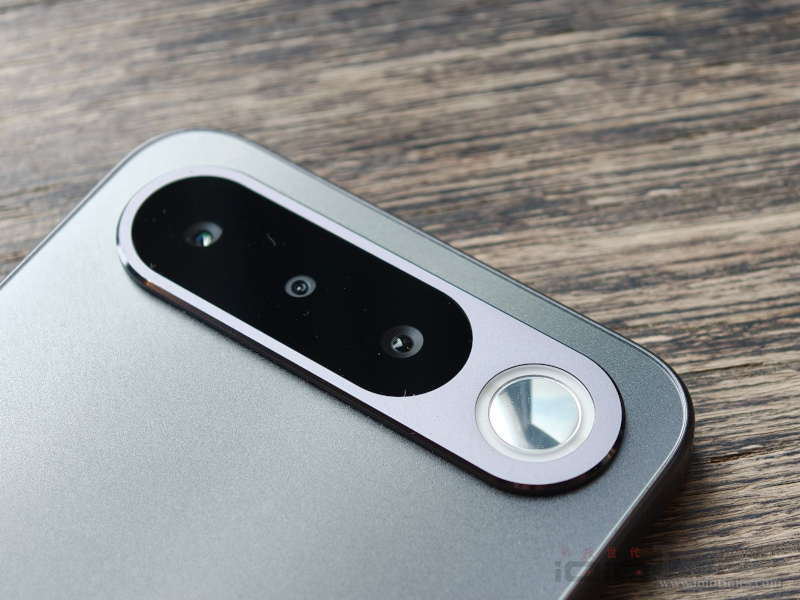 realme 16 Pro、realme 16 5G開箱試用,2億畫素全焦段、輕鬆變身拍照大師,玩家中階價位的完美之選! 11 realme16pro5g 016