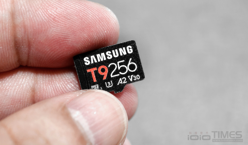 SAMSUNG T9 microSDXC UHS-I U3 A2 V30 256GB記憶卡開箱試用,行動裝置最佳儲存利器 8 samsungt9microsd256gb 017a